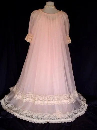 * NEW WITH TAG - EXQUISITE VINTAGE MISS ELAINE DUCHESS PINK LACE & RIBBON DOUBLE NYLON PEIGNOIR & NIGHTGOWN SET