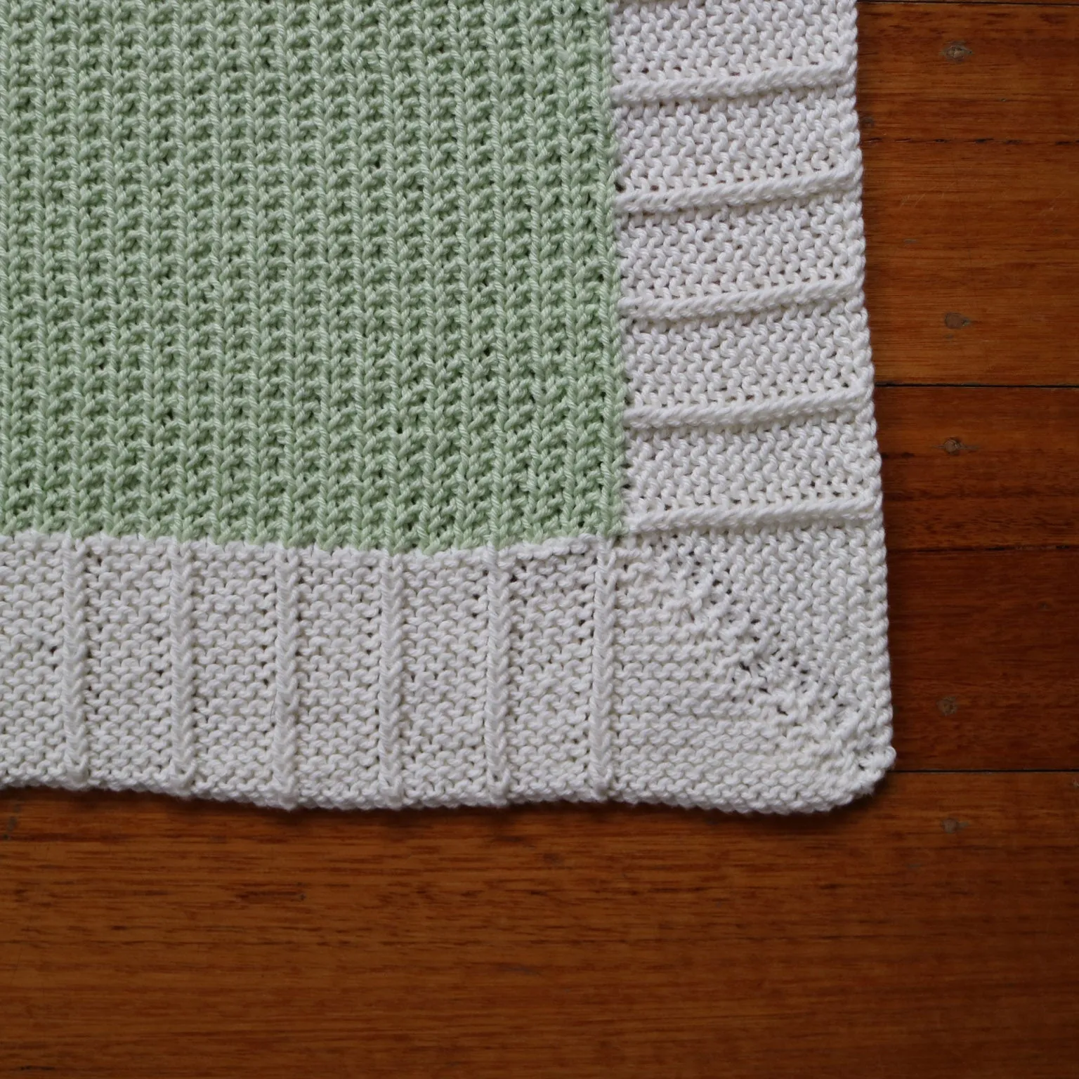 4454 Minty Baby Blanket (e-pattern)