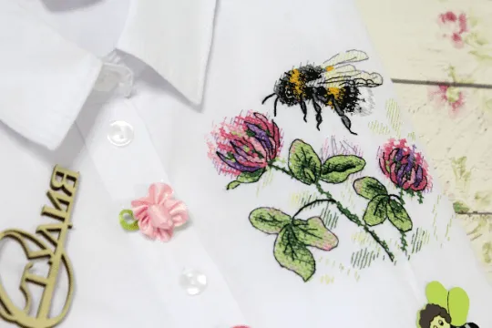 Bee Cross Stitch on Clothes kit B-531 / SV-531