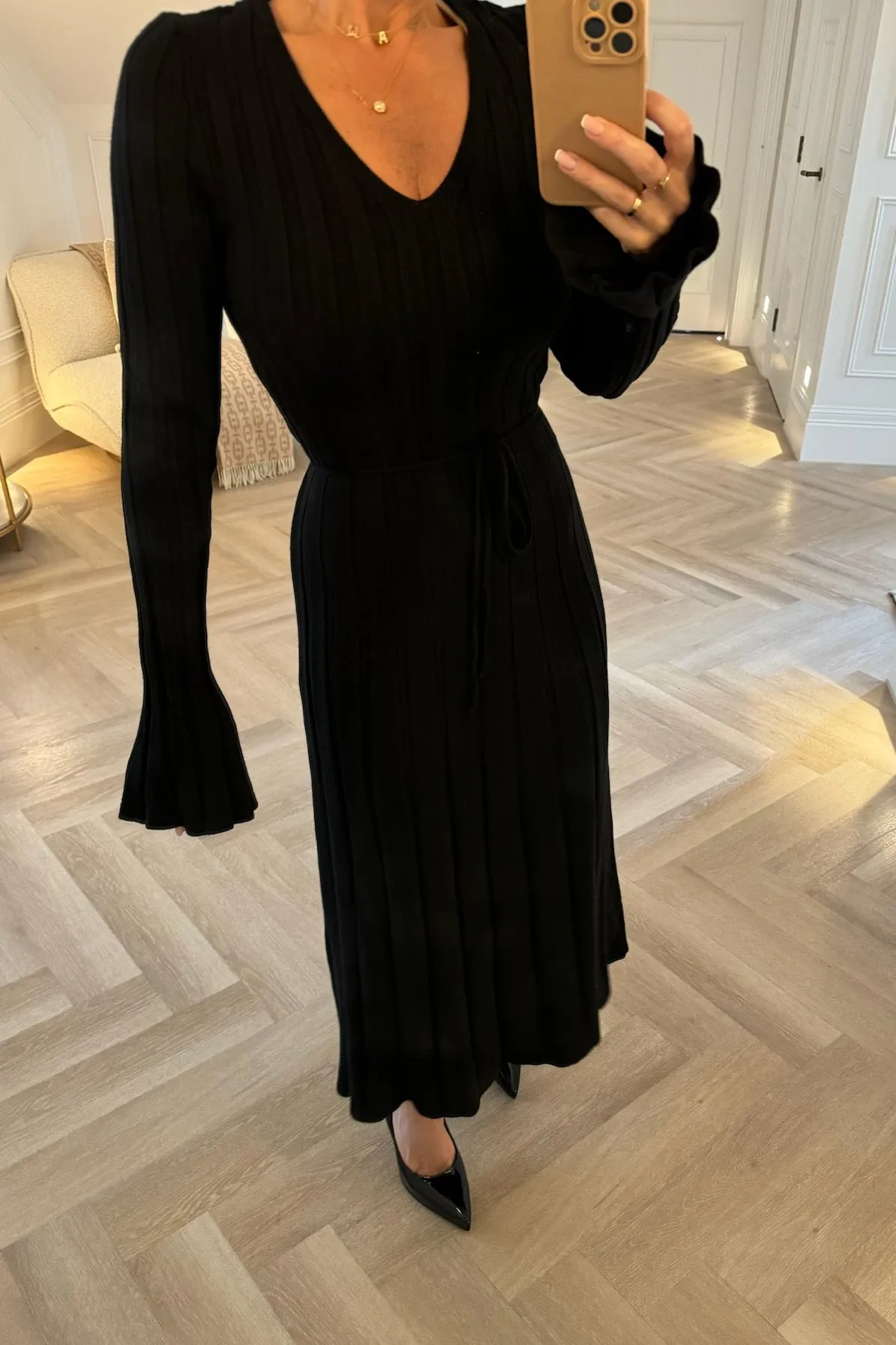 BLACK SOFT KNIT RIBBED MIDAXI DRESS