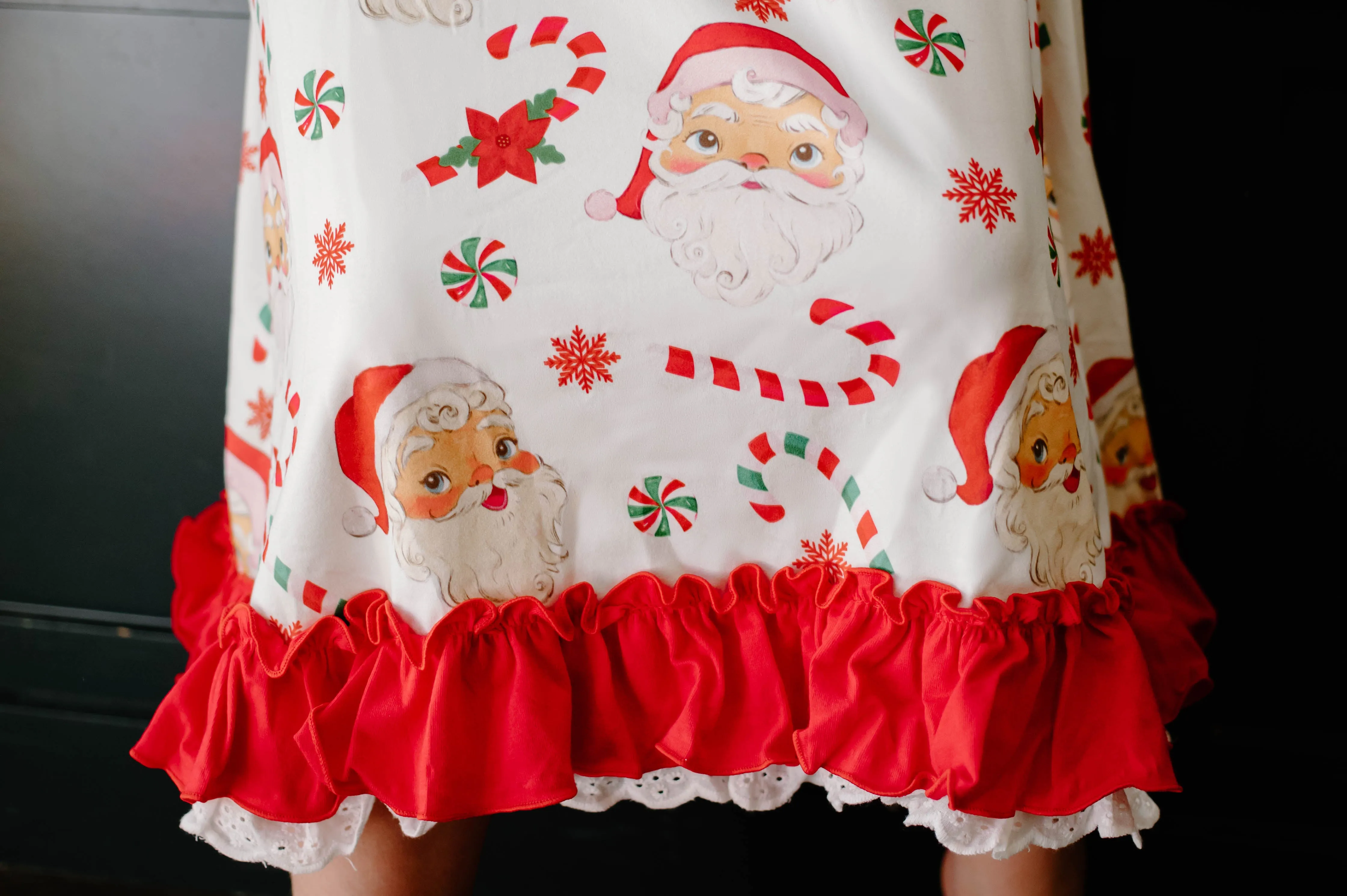 CHRISTMAS VINTAGE SANTA NIGHTGOWN