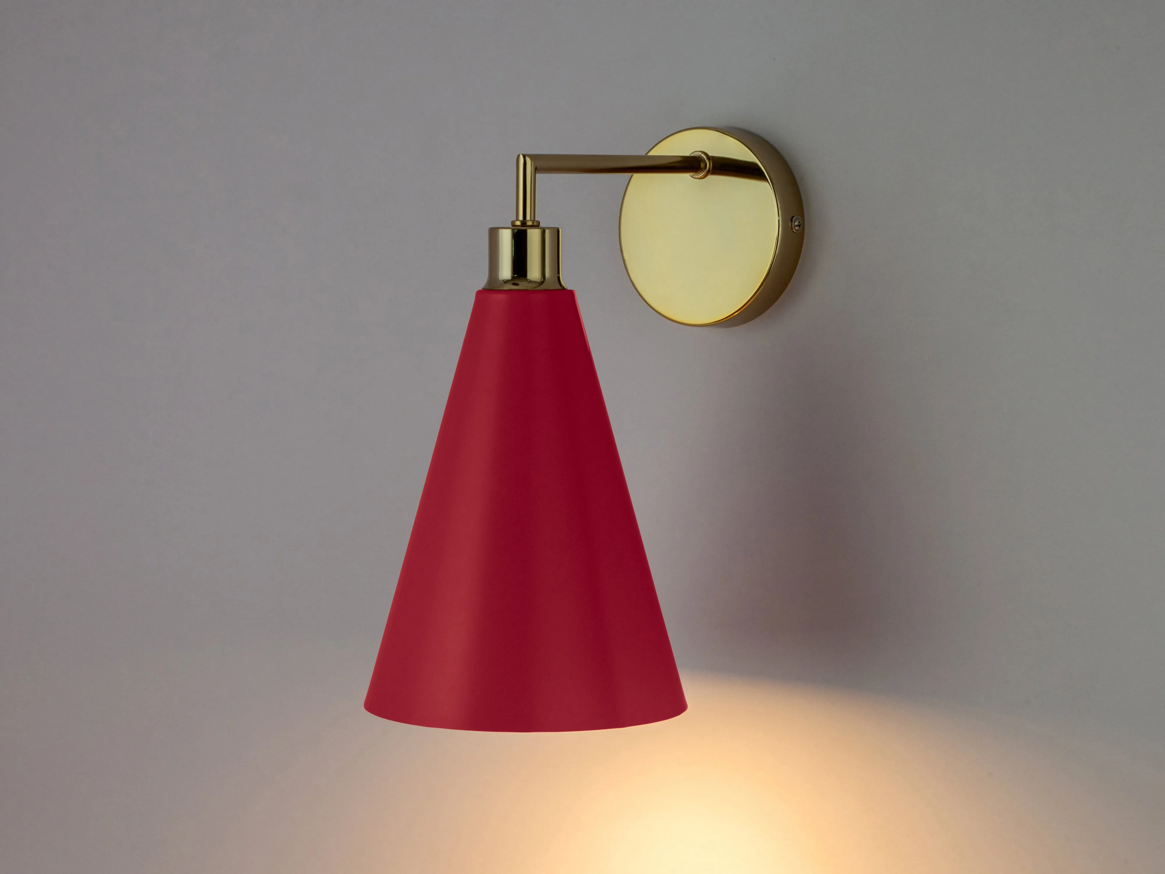 Coral cone shade wall light