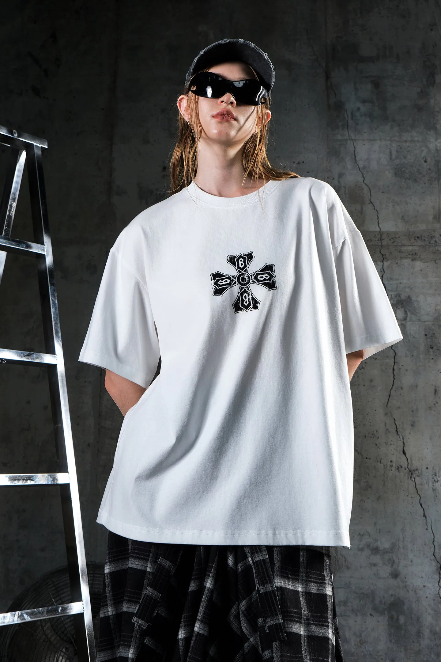 Cross Logo Short Sleeve T-shirt