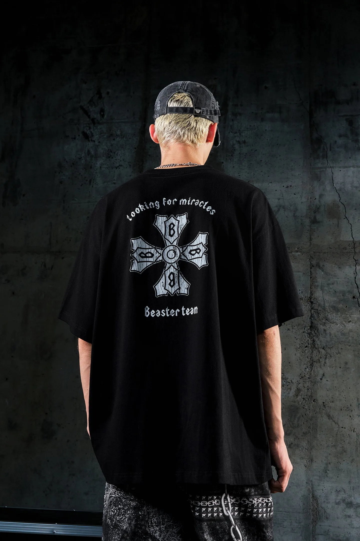 Cross Logo Short Sleeve T-shirt