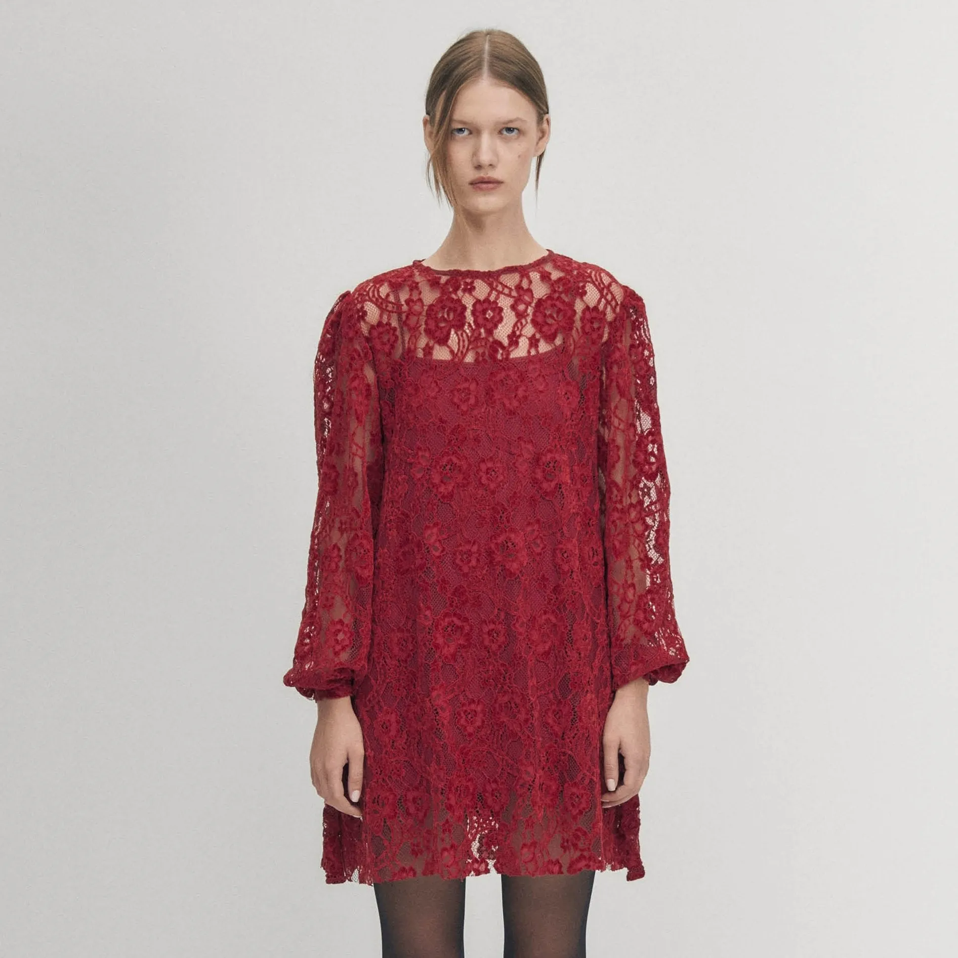 Dablon Lace Wine Dress