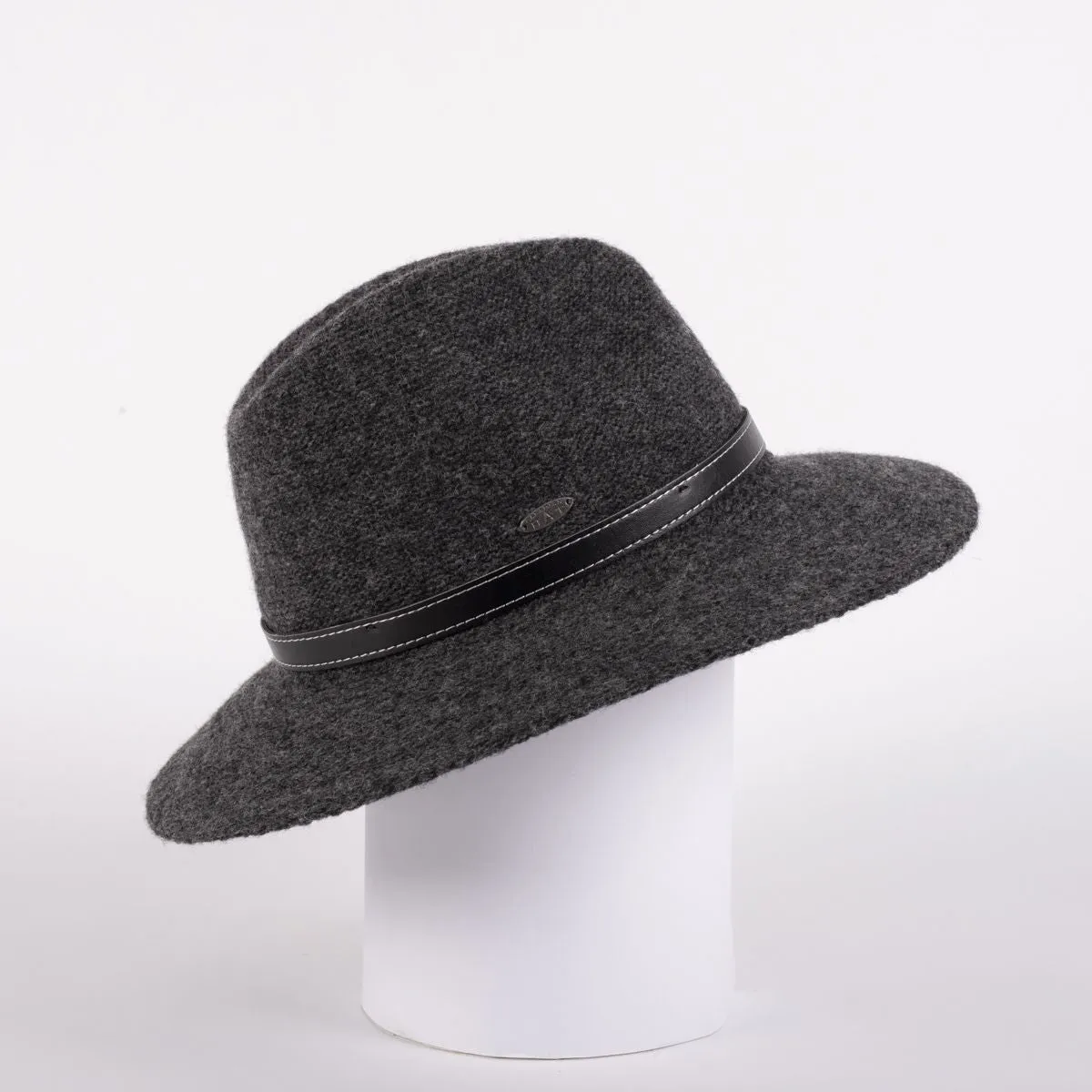 FELINA - FEDORA WITH LEATHER TIE