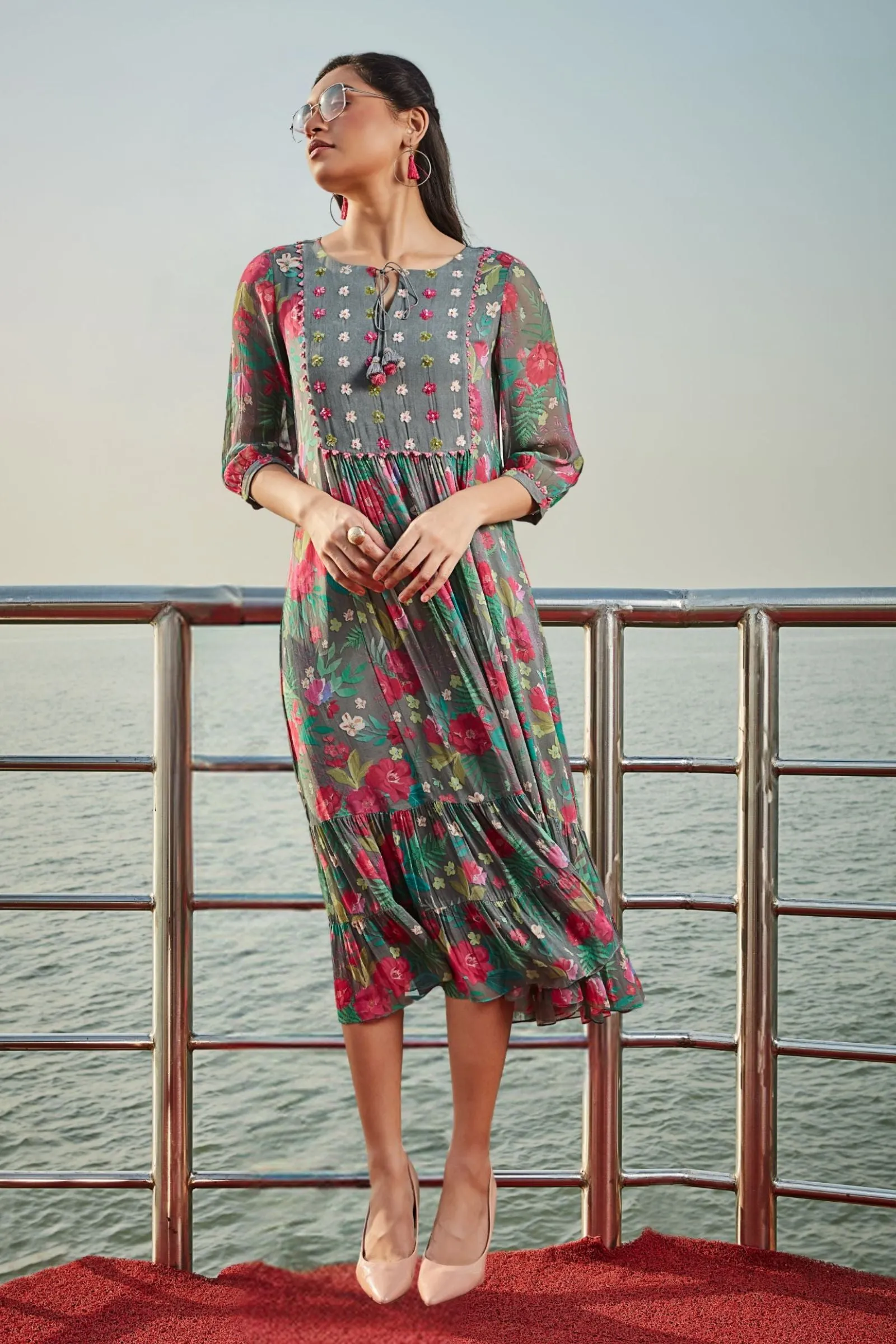 Grey with Floral Print, Sequins and Thread work Anarkali Styled Kurti