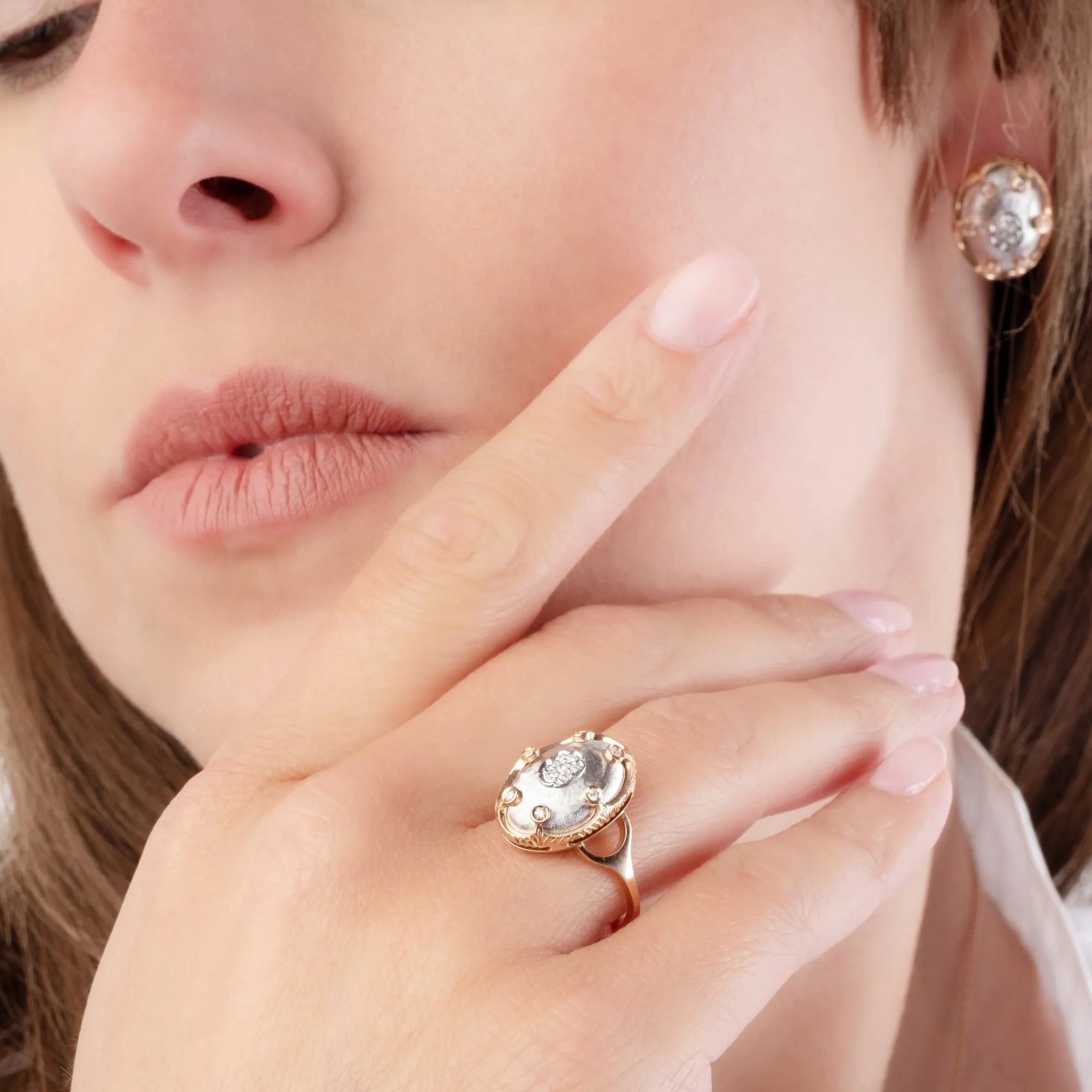 Hand engraved 18k rose gold Crown ring