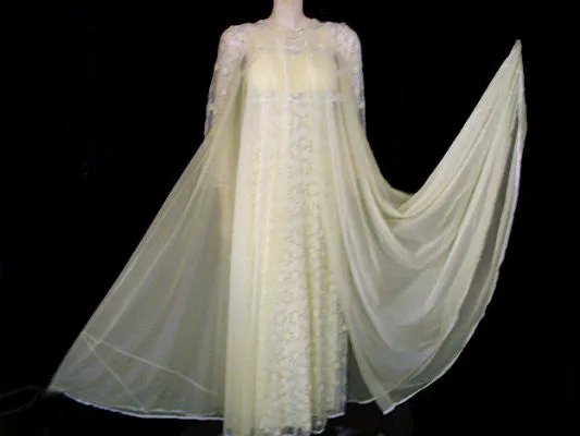 *VINTAGE RARE MERLE NORMAN TULLE & NYLON GRAND SWEEP PEIGNOIR & NIGHTGOWN SET IN LEMON & LIME - NEARLY 24-1/2 FOOT GRAND SWEEP!