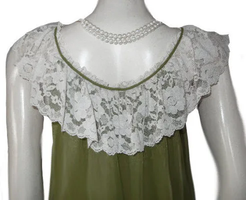 *VINTAGE ROVEL OF CALIFORNIA DOUBLE NYLON LACE PEIGNOIR & NIGHTGOWN SET IN SPANISH MOSS